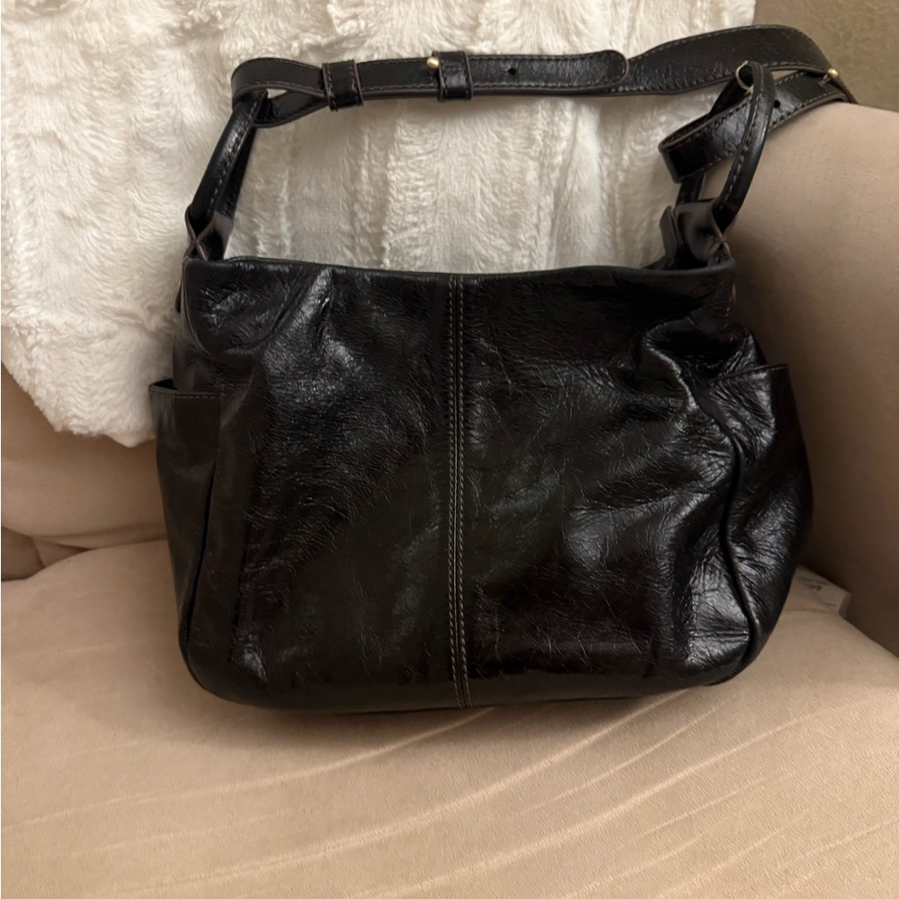 HOBO Classic Black Leather Shoulder Bag - Picture 6 of 10